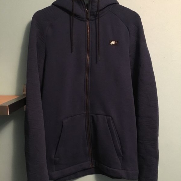 Nike sweater - Picture 1 of 1